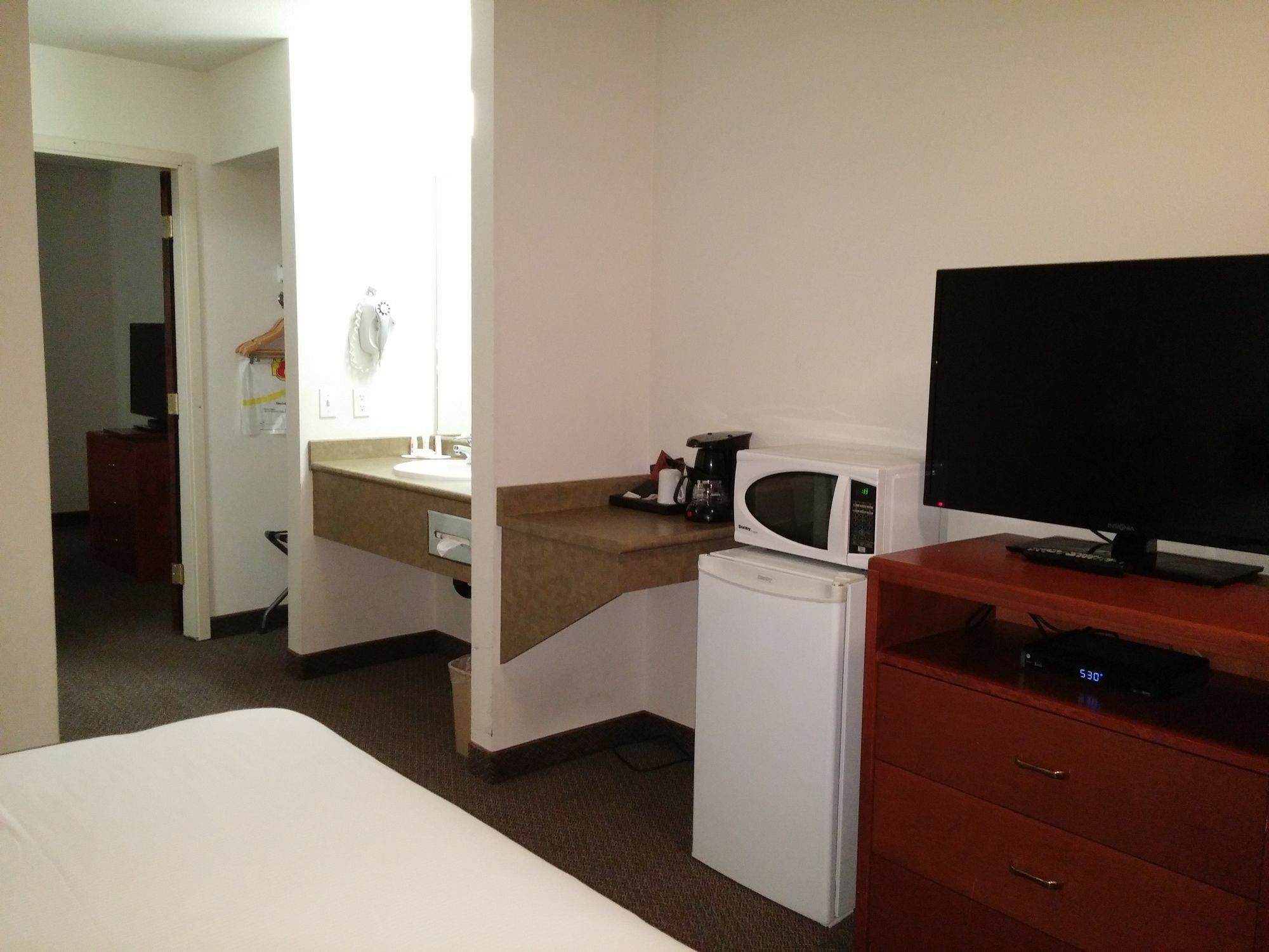 Comfort Inn & Suites Langley Bagian luar foto